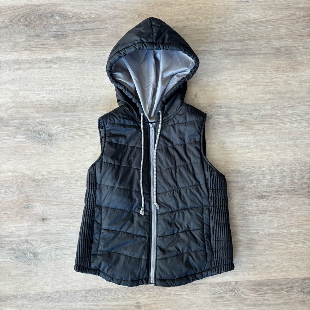 Hooded Rain Resistant Puffer Vest